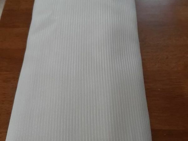 10 Metre's of White Ribbed Voile