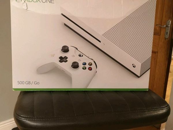 500g Xbox One S /w Controller
