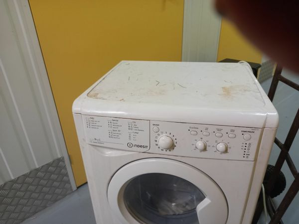 Indesit washer dryer 1200 spin