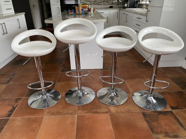 4 x kitchen stools