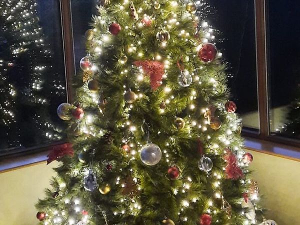 7ft Christmas Tree with stand and bag