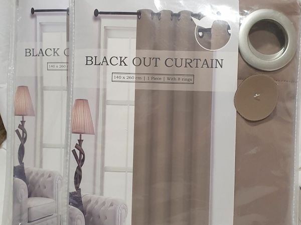 Set of 2 Eyelet Blackput curtains