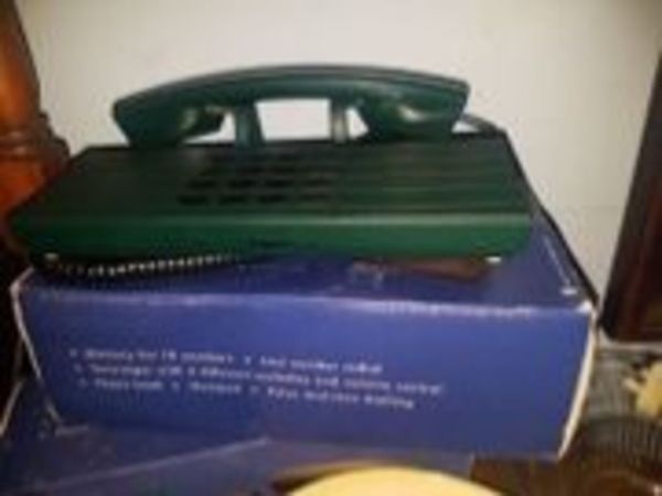 Vintage Kirk Lotus Telephone