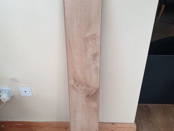 Barnyard Oak flooring 12mm - 9.5m2