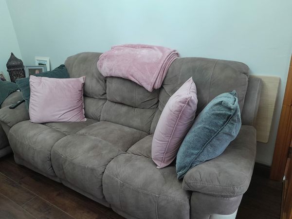 3 seater sofas for sale ... very good condition