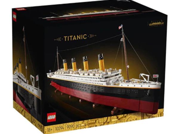 Lego Titanic