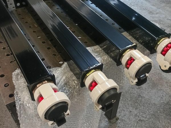 Fabrication fixture tables