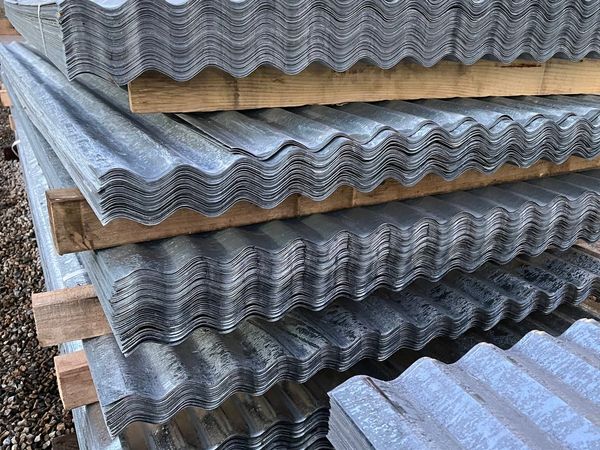 Roof cladding sheeting €3ft‼️while stock lasts‼️