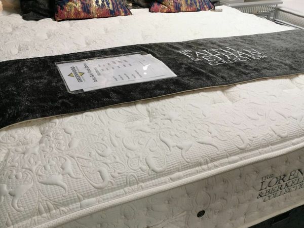 King mattress ( Used only for 3 weeks)