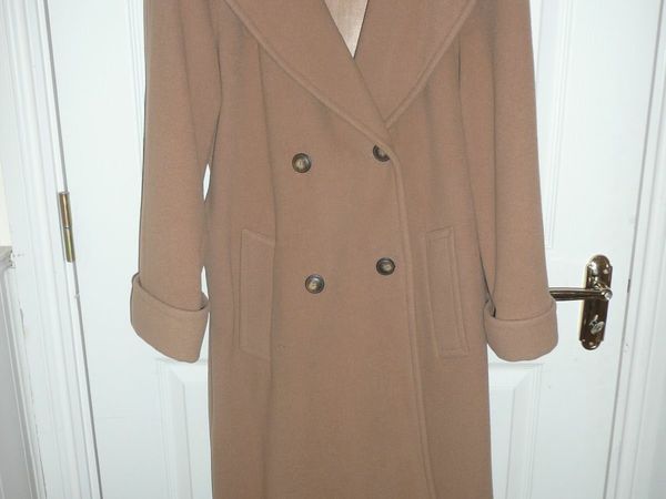 Ladies wool/cashmere coat