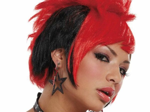 Wig Red and Black