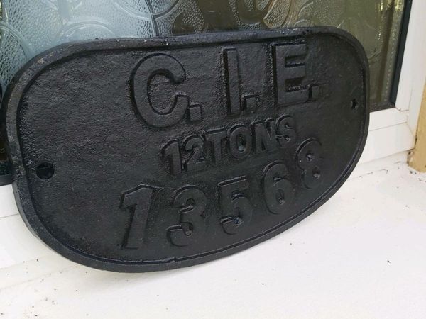 Cie 12 Tons cast  iron sign