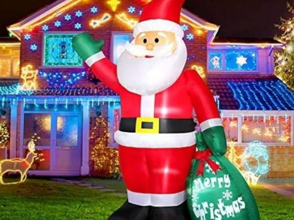 8Ft Inflatable Santa Claus with LED Lights, Inflatable Christmas Decoration IP44 Waterproof, Xmas Santa Giant Figure with Gift Bag, Blow Up Indoor Outdoor Lighting Decoration for Garden, Lawn, Yard