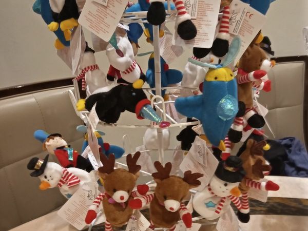 Christmas puppet stand