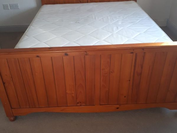 King Size Wooden Frame Bed (with Mattress)