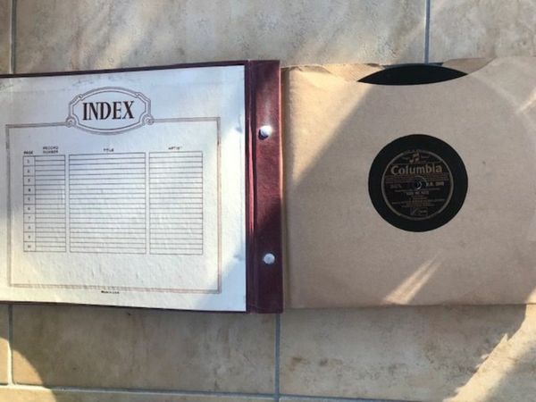Large collection of 78 RPM records