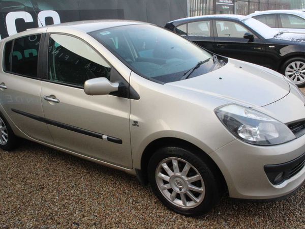 RENAULT CLIO 1.1 - 2008 - LOW INSURANCE + TAX