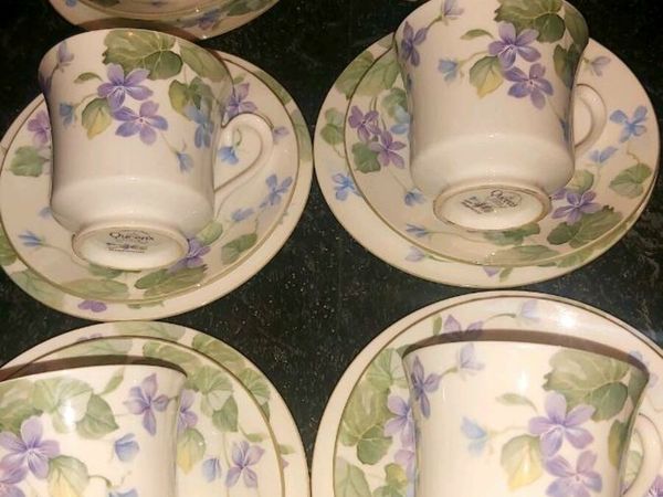 Queen's china set