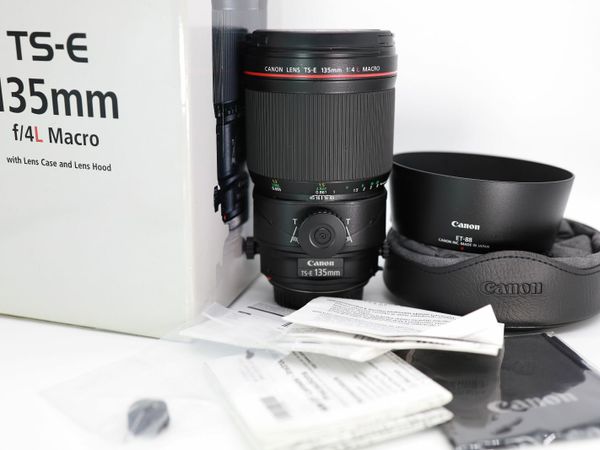 Canon TS-E 135mm F4L Macro Lens (Like New)