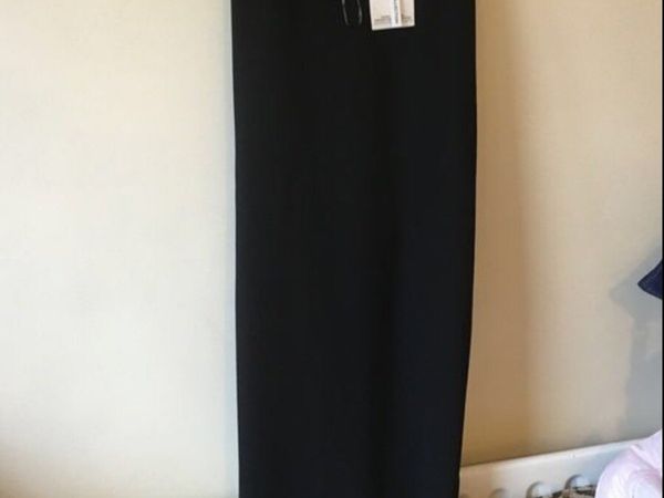 Ladies BNWT dress size S €15
