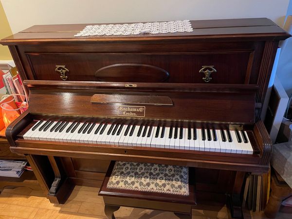 Sell keyboard store piano