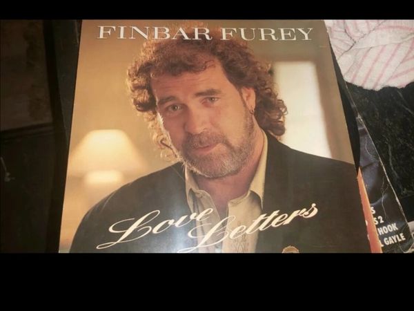 Vinyl Finbar Furey