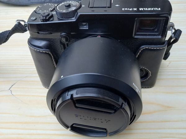 24 Megapixel Fuji X-Pro2 and XF 56mm F1.2 R Lense