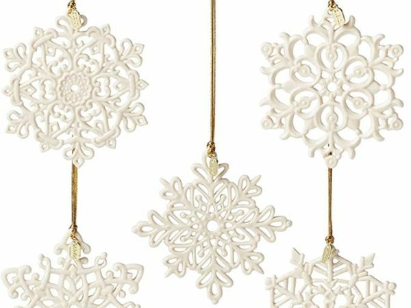 Lenox Snow Fantasies 5-Piece Snowflake Ornament Set, 0.67, Ivory