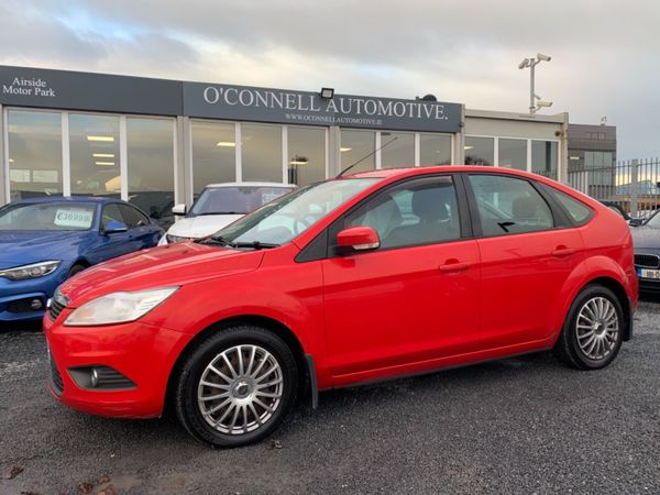 Ford Focus Hatchback, Diesel, 2009, Red