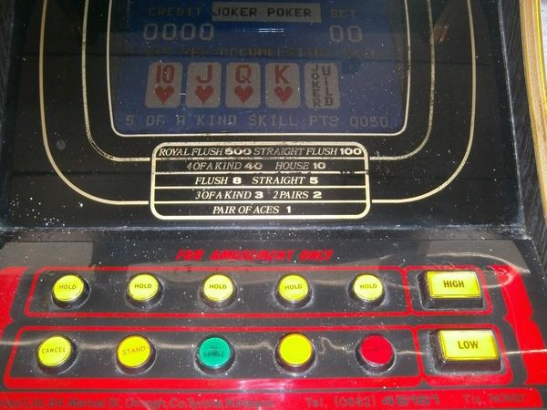 Poker machine