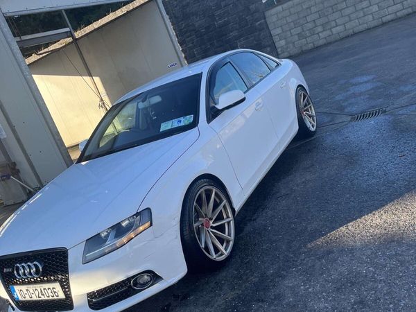 AUDI A4 2010 BRAND NEW NCT