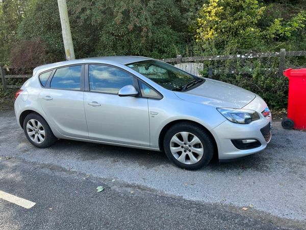 Opel Astra 2014  NCT 07 14  LOW  KMS  MINT BARGAIN