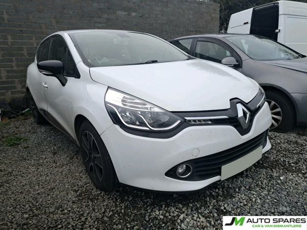 2016 Renault Clio 1.2 BREAKING PARTS SPARES ONLY
