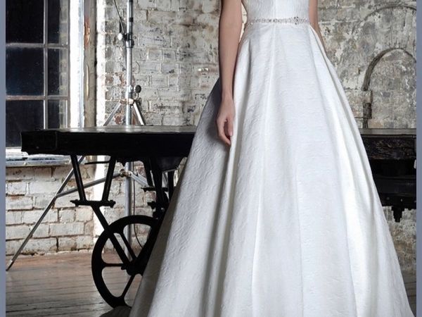 Irish designer wedding dress