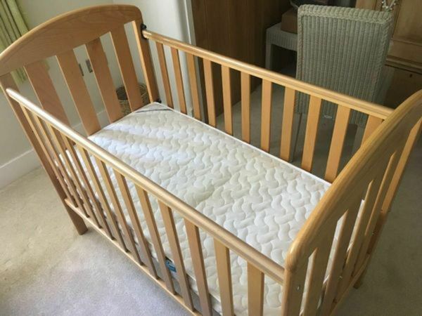 Save €140 - M&P SOLID WOOD Cot - only used 6 weeks