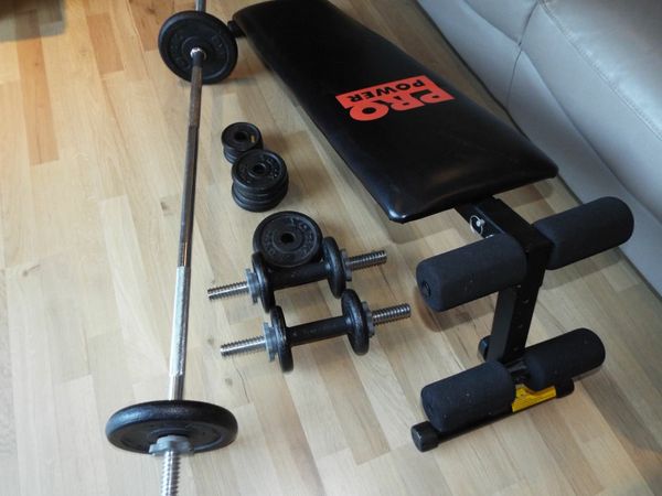 Weights set with bench