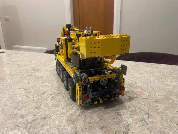 Lego 2025 8421 price