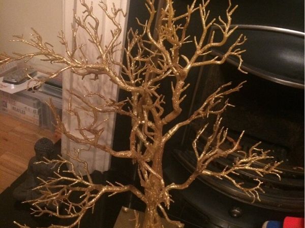 Beautiful mini Gold Sparkly Christmas Tree