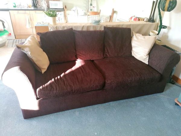 4 seater Sofa for sale