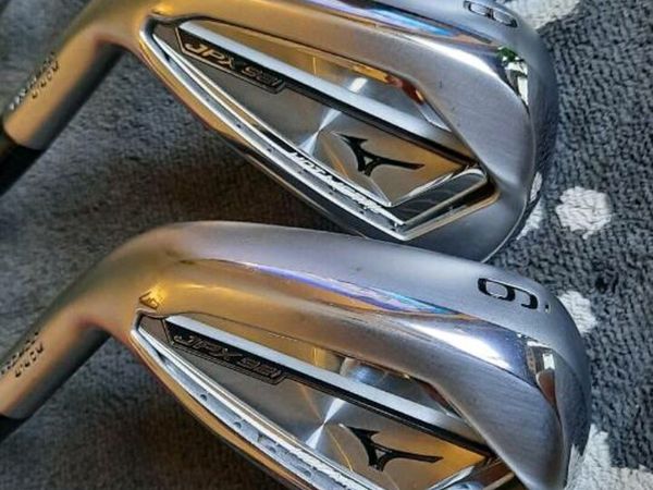 AS NEW Mizuno 921 irons (LEFT HANDED)