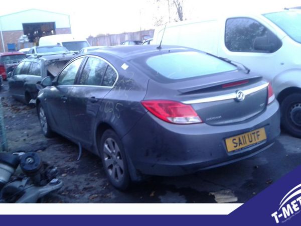 Vauxhall Insignia, 2011 BREAKING FOR PARTS