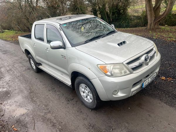 Toyota hilux 2007 Hl3 With Sunroof