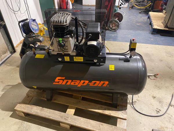 Snap On compressor and air tools