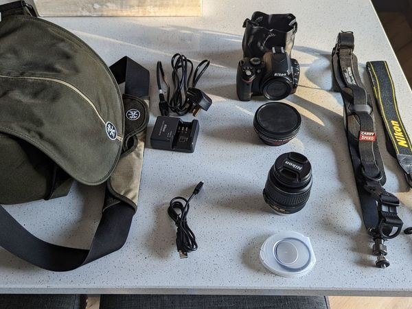 Nikon Camera Kit - Great for Starter!