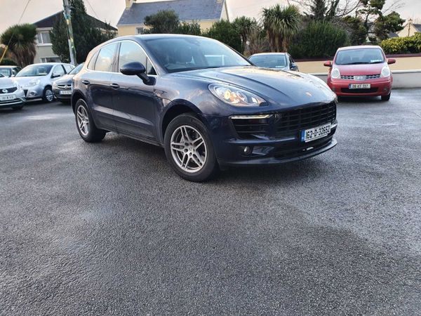 Porsche Macan SUV, Diesel, 2016, Blue