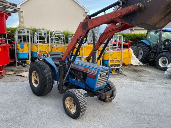 Iseki Compact Tractor with Loader