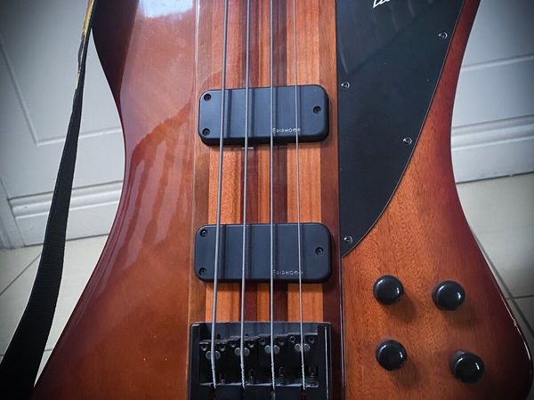Epiphone Thunderbird Pro-IV Electric Bass guitar