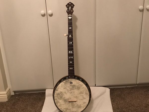 G banjo