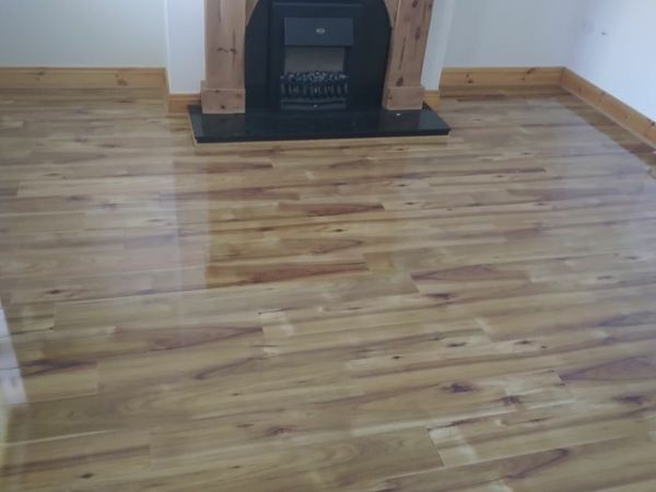 Timber floor fitter