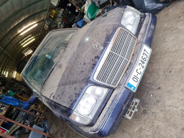 2001 W124 PETROL  MANUAL  parts only